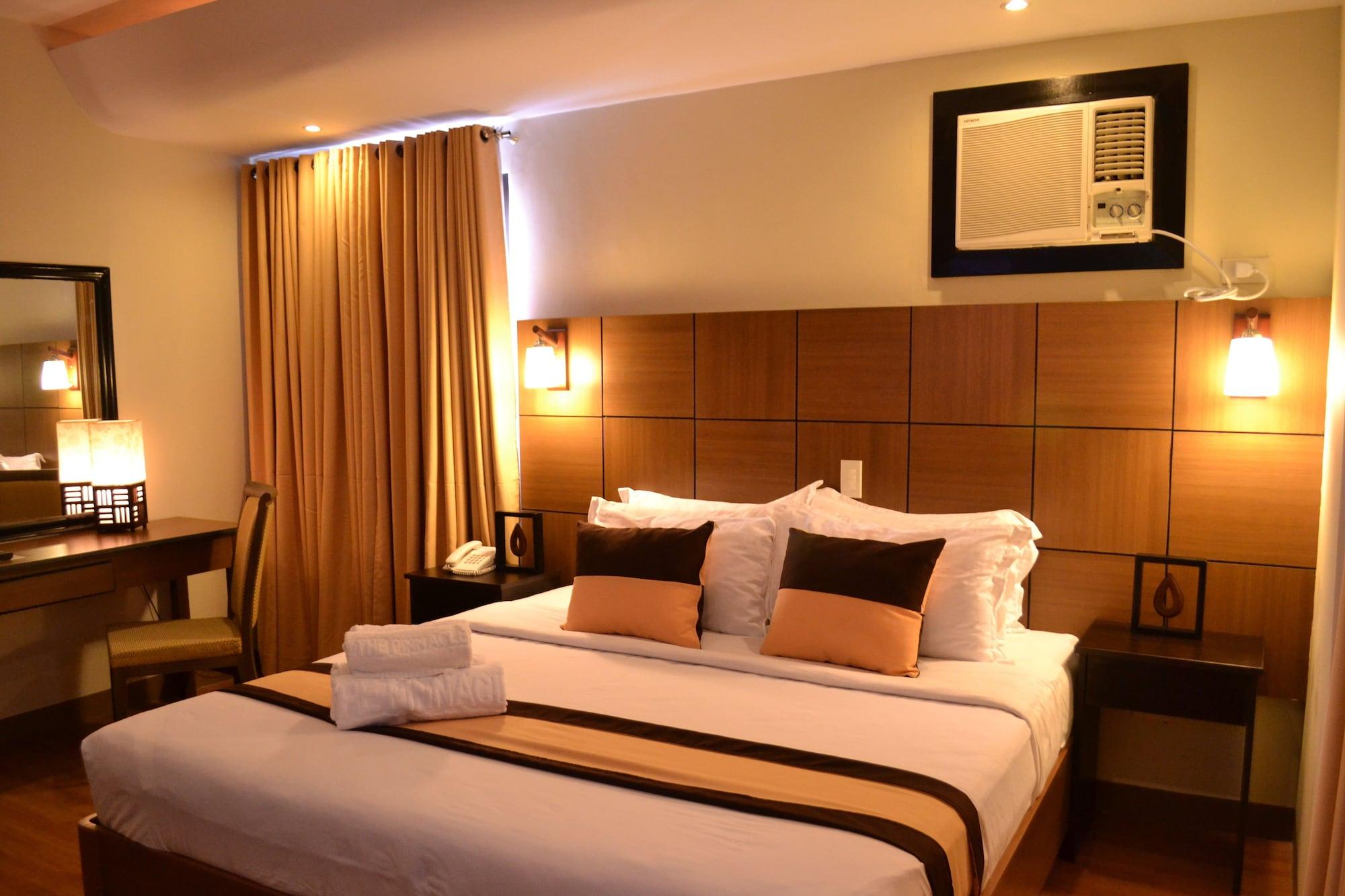 The Pinnacle Hotel And Suites Davao Bagian luar foto